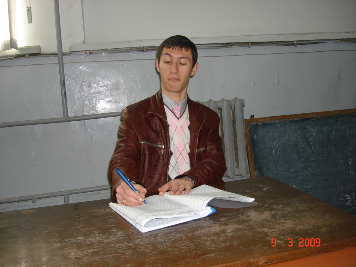 Sony Cyber-shot DSC-N1 camera sample Photo. Captured with flashlight at Daylight. Orientation: Landscape. ISO: 64. Exposure time: 10/400. Focus: 28/10. Original size: 3264x2448. Uploaded By UnuS76 At 01 Apr, 2018